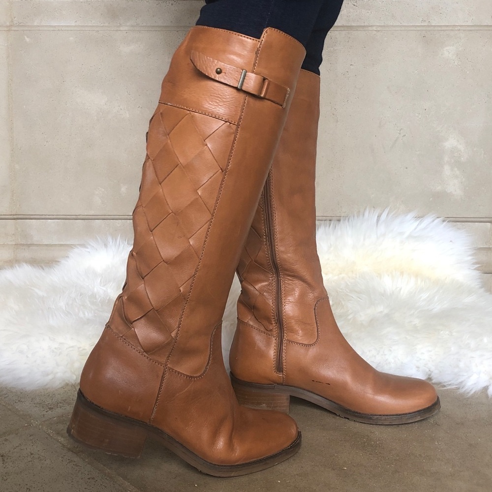 Gorgeous Italian leather tall boots